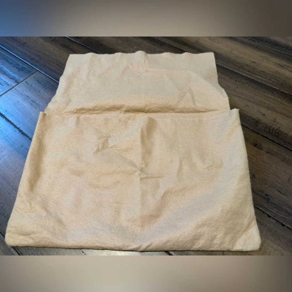 Louis Vuitton Beige Dust Cover with LV Logo 15x10